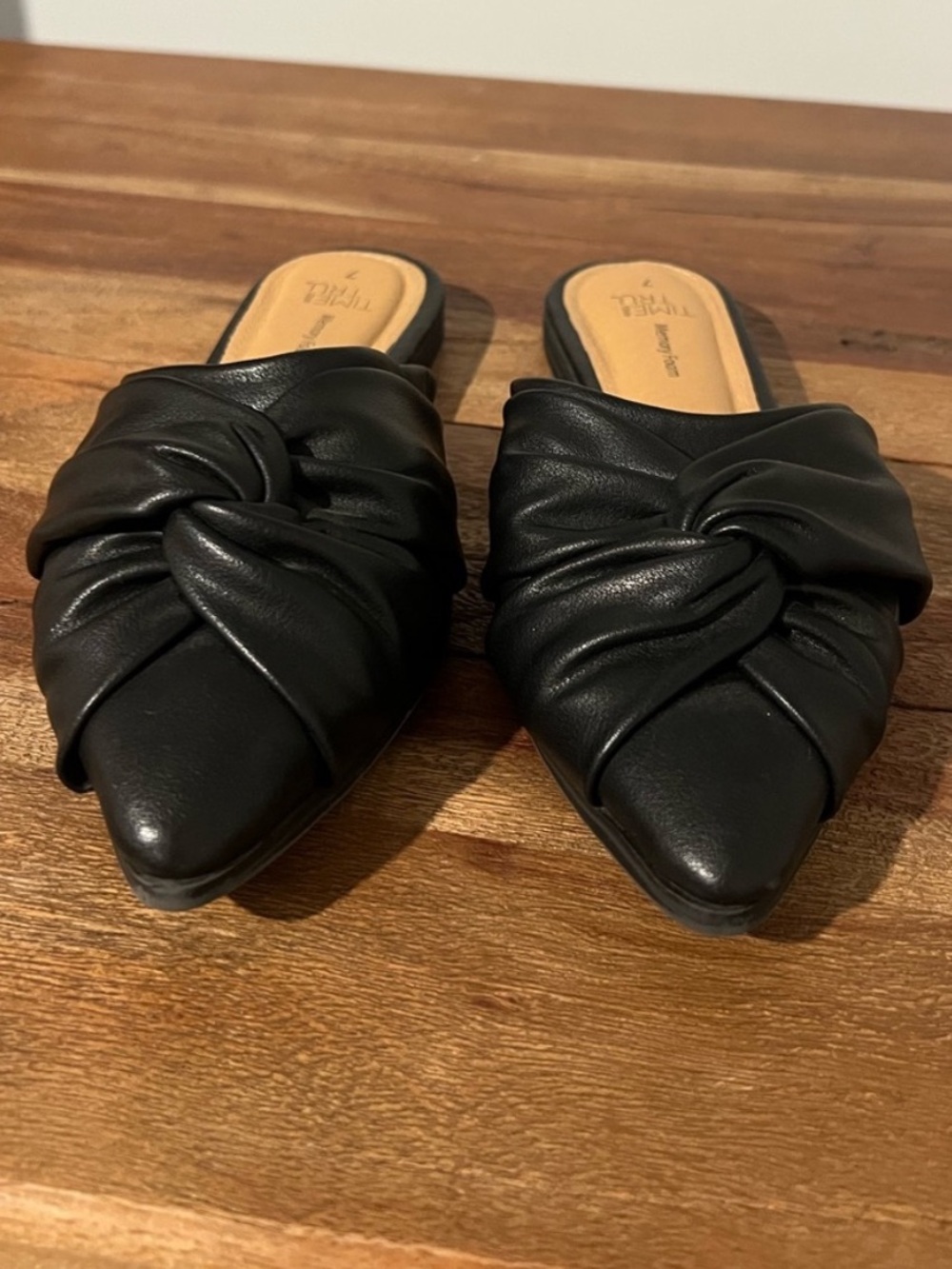 Time and Tru Black Knotted Pointed-Toe Mules